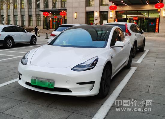 特斯拉剑指全球销冠 马斯克：2030年销